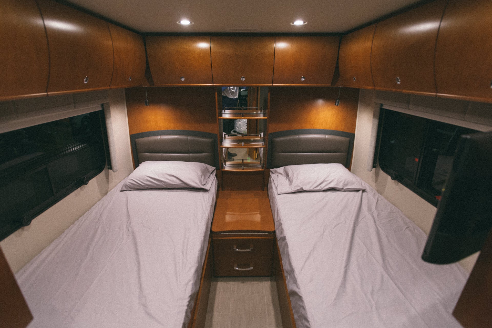 2019 unity sales twin bed