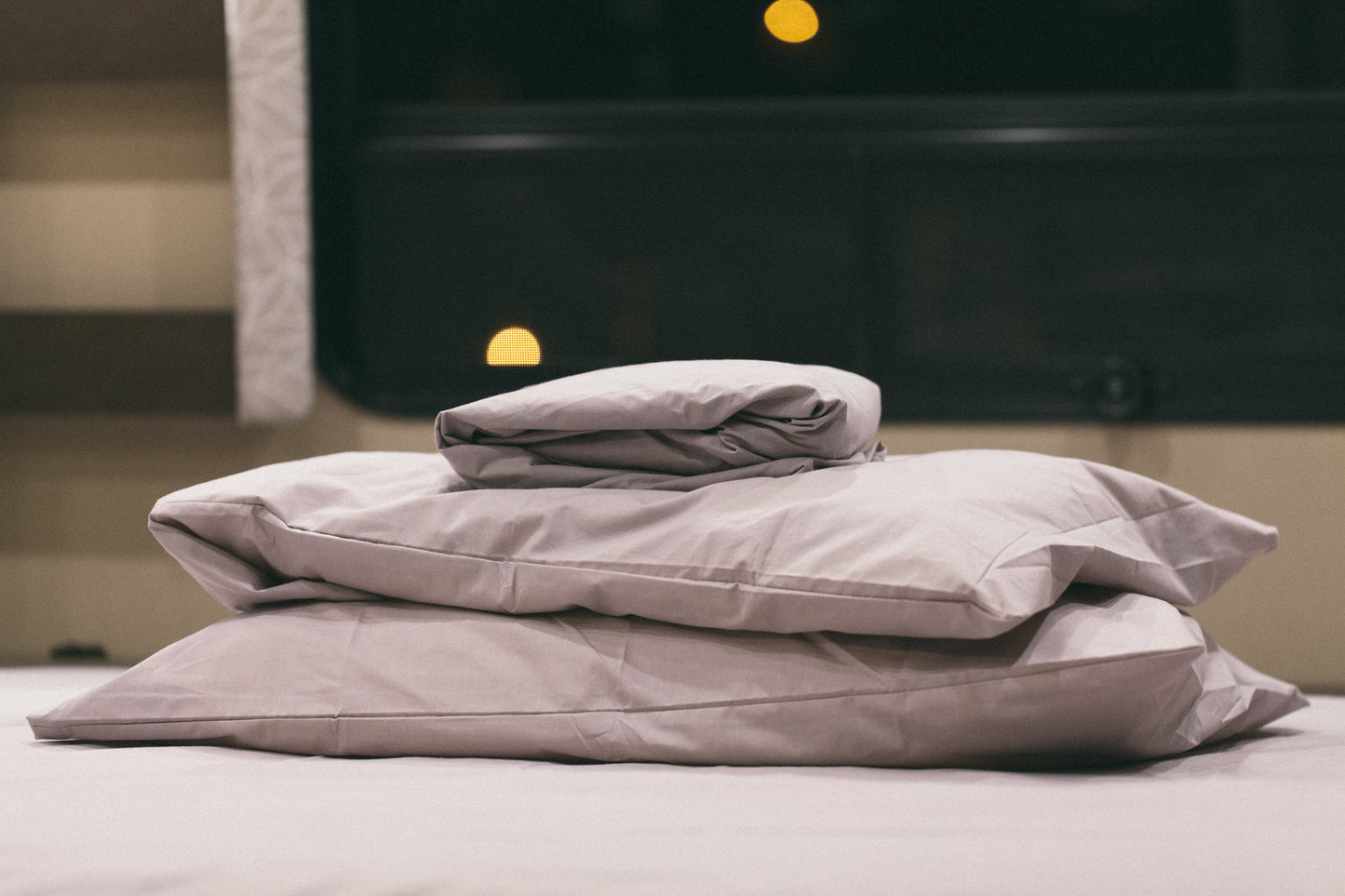 Blended Fitted Sheet Set for Leisure Travel Vans Unity Corner Bed